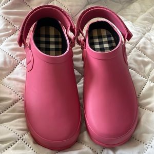 Girls Burberry Rubber Flats